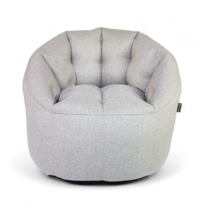 Sillón Puff Deco Plata – Estilo elegante y comodidad envolvente para tu hogar o espacio de descanso